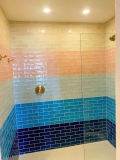 Comfy Waterfront Suite 2 Double Beds Ensuite - Belleville - 3