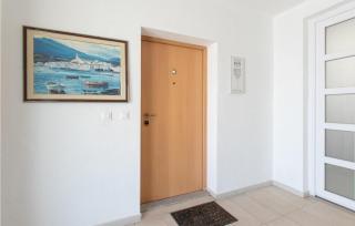 Awesome Apartment In Zadar With Kitchen - Zadar - 3