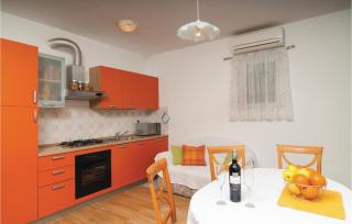 Holiday Home Podstrana 9 - Podstrana - 9