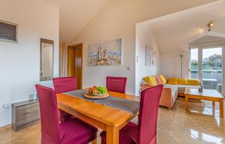 1 Bedroom Nice Apartment In Medulin - Medulin - 8