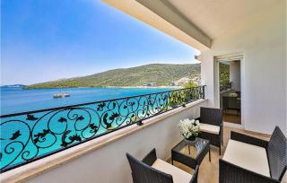 3 Bedroom Cozy Apartment In Marina - 4