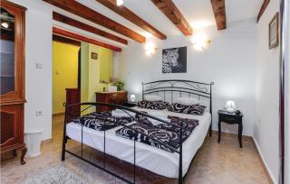 Amazing Home In Zlobin - Zlobin - 6