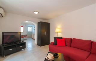 Gorgeous Home In Pucisca With Wifi - Pučišća - 5