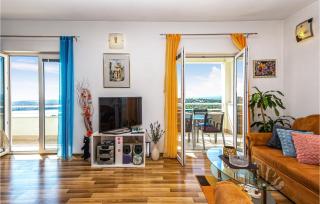 Three-Bedroom Apartment In Sibenik - Šibenik - 9