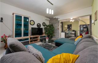 Two-Bedroom Apartment In Bibinje - Bibinje - 7