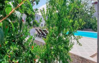 2 Bedroom Beautiful Apartment In Vodice - Vodice - 2