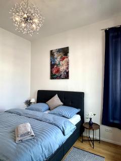 Viktoria Suite with garage & balcony - 0