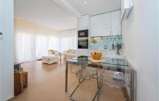 Two-Bedroom Apartment In Murter - Murter - 1