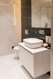 WHITE HILLS HOTEL spa&sport - Uzhhorod - 8