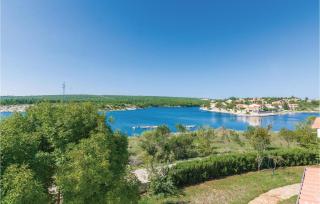 Two-Bedroom Holiday Home In Krusevo - 9