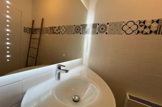 Spacieux appartement proche des halles Wifi - Narbonne - 3