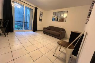 Spacieux appartement proche des halles Wifi - Narbonne - 2