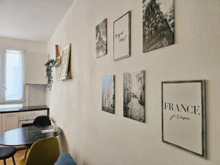 Charme apt a Paris ideal for 3p - 4