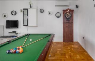 Gorgeous Home In Sumber With Sauna - Šumber - 7