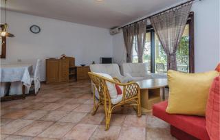 Two-Bedroom Apartment In Razanac - Ražanac - 8