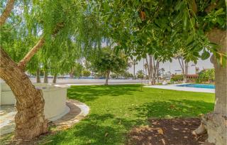 3 Bedroom Nice Apartment In Benajarafe - Benajarafe - 3