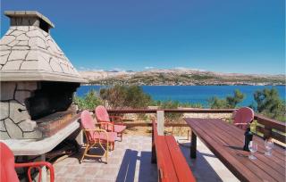 Beautiful Apartment In Pag With Kitchen - Pag - 1