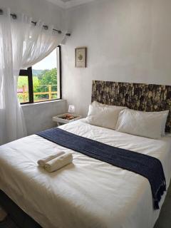 Masingita Guest House - 1