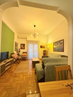 Vasia's cosy apartment in Athens, "Pedion tou Areos", close to center - Atene - 3