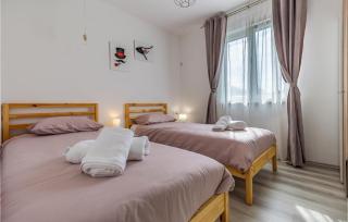 2 Bedroom Beautiful Home In Peroj - Peroj - 4