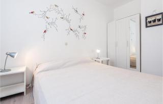One-Bedroom Apartment In Jezera - Jezera - 3