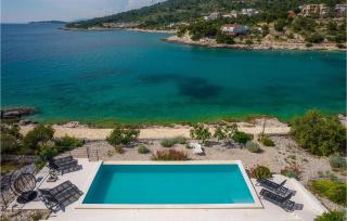 Six-Bedroom Holiday Home In Primosten - Primošten - 3