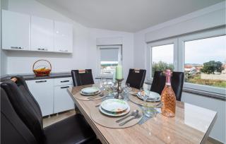 Gorgeous Apartment In Pula - Pula - 4