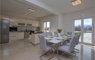 Lovely Home In Prolozac Donji - 4