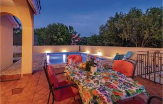 Stunning Home In Smrika - Šmrika - 9
