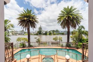 Lakeside Palm Villa - Gold Coast - 0