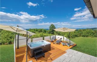 Two-Bedroom Holiday Home In Rakotule - Rakotule - 9