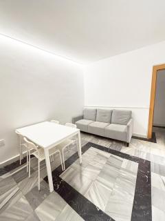 Habitaciones en alojamiento con patio - Madrid - 6