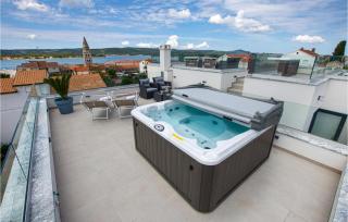 Stunning Home In Turanj With Sauna - Turanj - 9