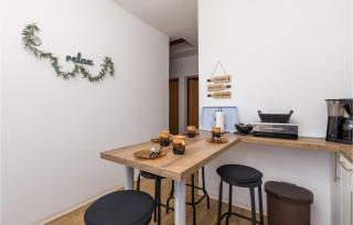 Lovely Apartment In Karlobag- Ribarica - Plitka Draga - 4