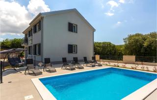 2 Bedroom Beautiful Apartment In Vrbnik - Vrbnik - 1