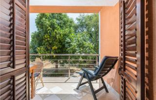 Lovely Apartment In Fazana With Kitchen - Fažana - 3