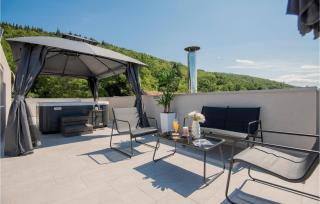 Gorgeous Home In Glavina Donja - 8