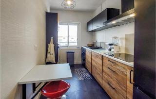 Cozy Apartment In Royan With Wifi - Royan - 8