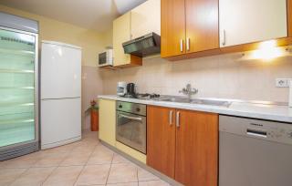 4 Bedroom Pet Friendly Home In Ugljan - Ugljan - 6