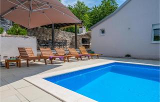 Four-Bedroom Holiday Home In Glavina Donja - Donja Glavina - 4