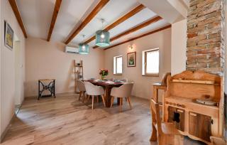 Amazing Home In Lonjica With Wifi - Gračec - 5