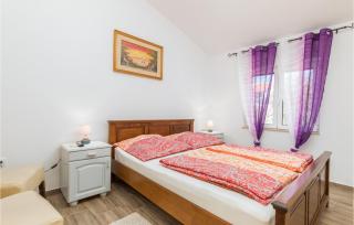 4 Bedroom Cozy Home In Fazana - Fažana - 3