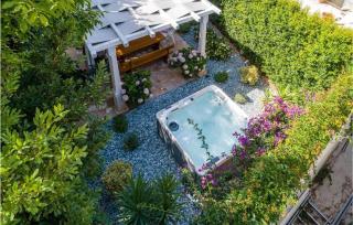 Beautiful Home In Sutivan With Wifi - Sutivan - 2