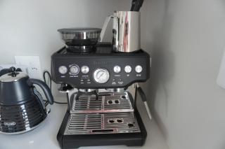 Luxury Paradise Getaway Pool & Wi-Fi - 5