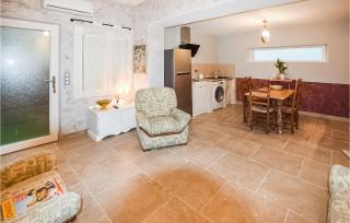 Nice Home In Vacqueyras - Vacqueyras - 8