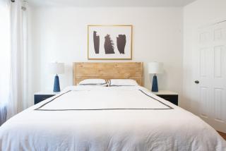 454-3W PRIME location 2BR Newly Furnished sleeps 5 - 1