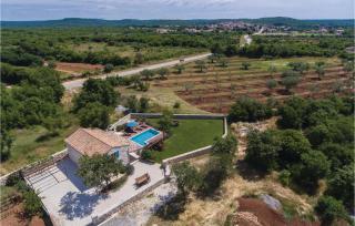 Lovely Home In Bale With Wifi - Bale - 7