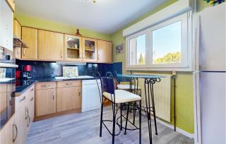 Awesome Home In Saint-Maurice-Sur-Eygu - 4