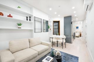 48-4FW Newly Renovated 2br Midtown West W&D - 0