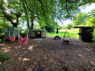Cosy Glamping Yurt with log burner on our smallholding, ideal family getaway or romantic retreat - Narberth - 0